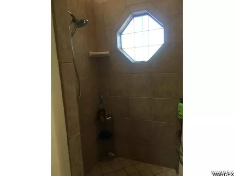7660 E Monte Tesoro Dr, Kingman, AZ 86401 photo 8