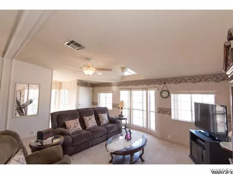 5105 E Camelback Loop, Kingman, AZ 86409 photo 3