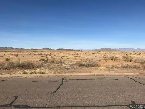 3773 E Suffock Ave, Kingman, AZ 86409 photo 1