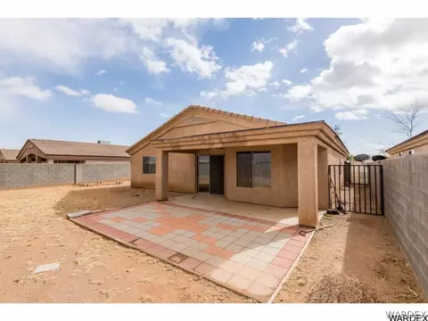 3283 E Cane Dr, Kingman, AZ 86409 photo 2