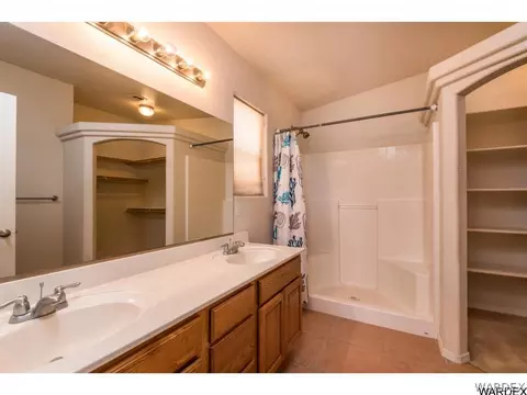 3283 E Cane Dr, Kingman, AZ 86409 photo 5
