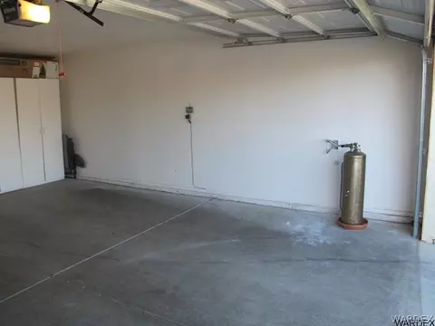 3922 E Packard Ave, Kingman, AZ 86409 photo 3