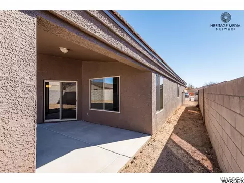 3958 E Suffock Ave, Kingman, AZ 86409 photo 8
