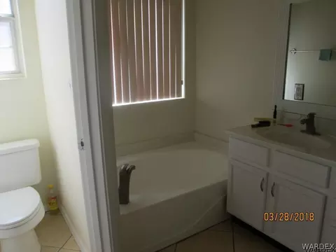 3829 E Ames Ave, Kingman, AZ 86409 photo 6