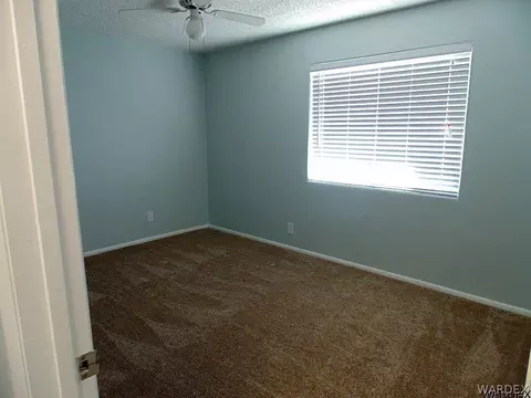 606 Silver St, Kingman, AZ 86401 photo 11
