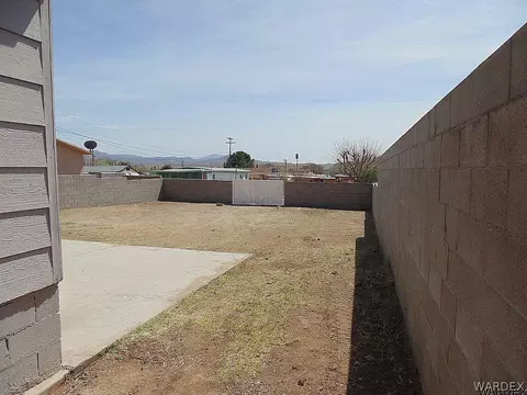 606 Silver St, Kingman, AZ 86401 photo 18