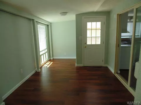 606 Silver St, Kingman, AZ 86401 photo 9