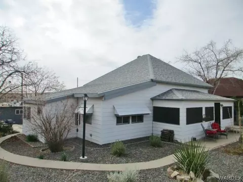 526 E Spring St, Kingman, AZ 86401 photo 2