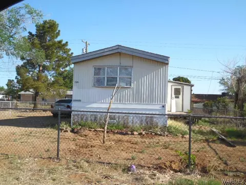 2505 E Devlin Ave, Kingman, AZ 86409 photo 2