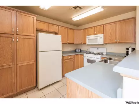 3959 E Lass Ave, Kingman, AZ 86409 photo 4