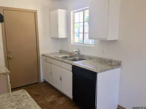 2300 E Lass Ave, Kingman, AZ 86409 photo 17