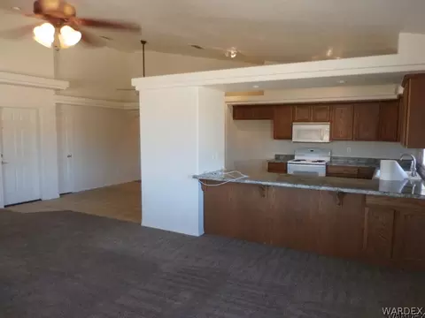 3320 E Double O Dr, Kingman, AZ 86409 photo 4