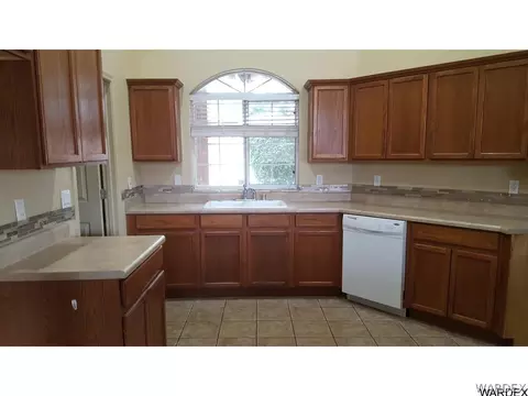3781 E Ames Ave, Kingman, AZ 86409 photo 7