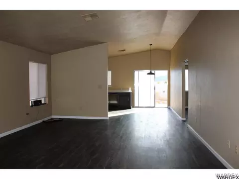 1804 Esteban Ave, Laughlin, NV 89029 photo 3