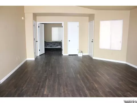 1804 Esteban Ave, Laughlin, NV 89029 photo 2