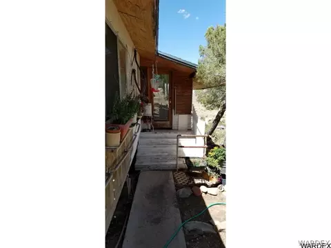 1948 E Falcon Valley Rd, Kingman, AZ 86409 photo 5