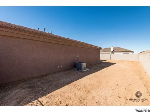 3926 E Suffock Ave, Kingman, AZ 86409 photo 5