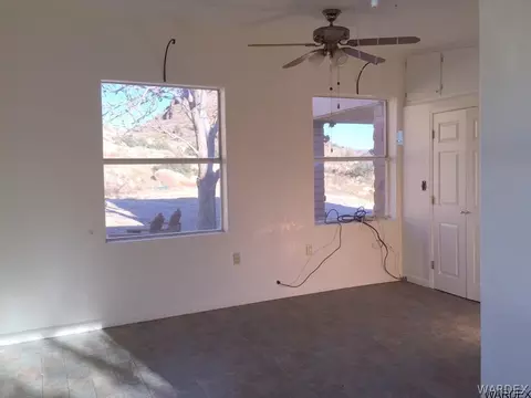 11375 E Spring Valley Dr, Hackberry, AZ 86411 photo 9