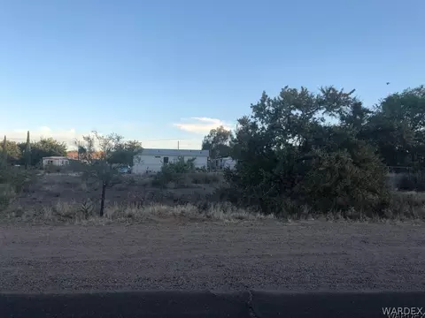 650 E Berk Ave, Kingman, AZ 86409 photo 1