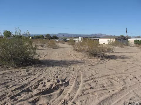 5431 E Coconino Dr, Topockgolden Shores, AZ 86436 photo 2