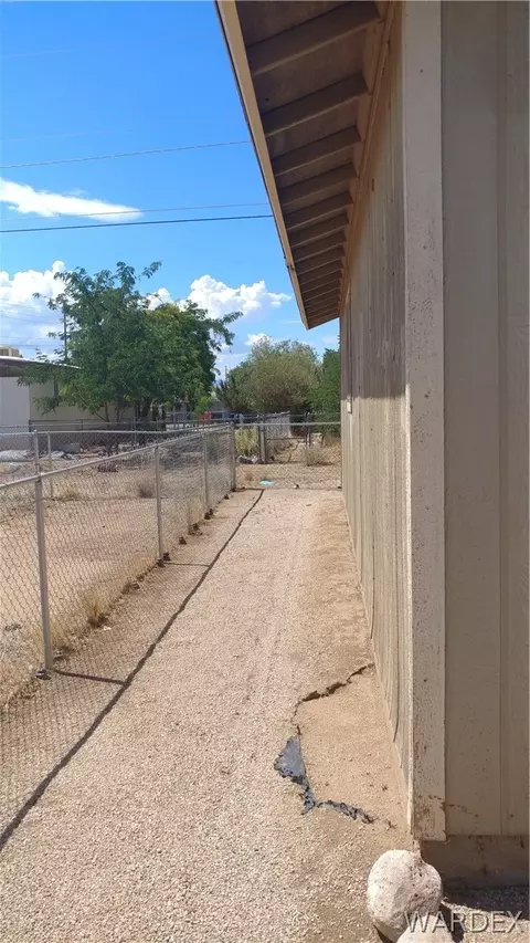 2960 Suffock Ave, Kingman, AZ 86409 photo 9