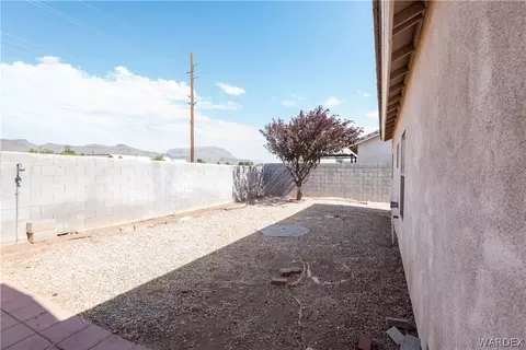 2004 John Wayne Dr, Kingman, AZ 86409 photo 12