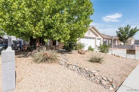 2004 John Wayne Dr, Kingman, AZ 86409 photo 3