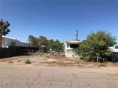 3714 E Robin Ln, Kingman, AZ 86409 photo 1