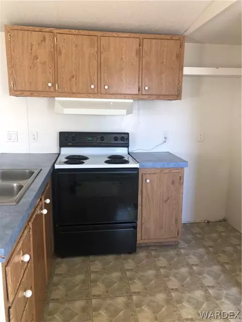 2825 E Neal Ave, Kingman, AZ 86409 photo 4