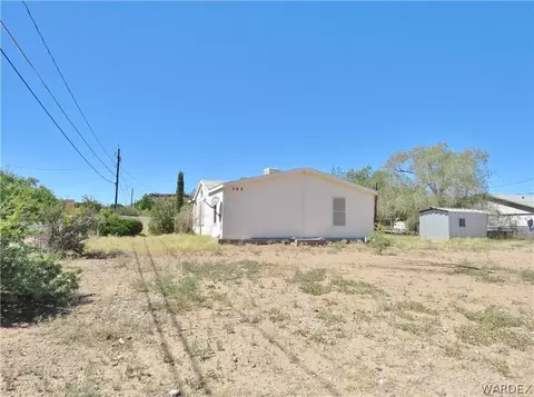 585 E Beverly Ave, Kingman, AZ 86401 photo 2