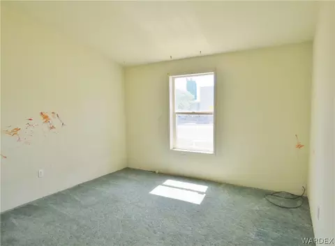 585 E Beverly Ave, Kingman, AZ 86401 photo 26