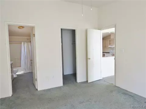 585 E Beverly Ave, Kingman, AZ 86401 photo 20