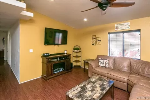 3275 N Apache St, Kingman, AZ 86401 photo 4