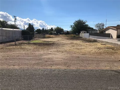 2354 E Thompson Ave, Kingman, AZ 86409 photo 1