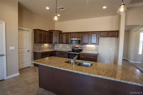 3899 Cheyenne Ave, Kingman, AZ 86401 photo 12