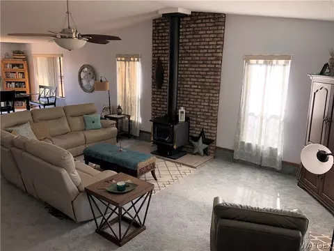 2140 E Greasewood Dr, Kingman, AZ 86409 photo 5
