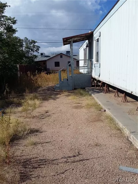 3626 E Oriole Ln, Kingman, AZ 86409 photo 3