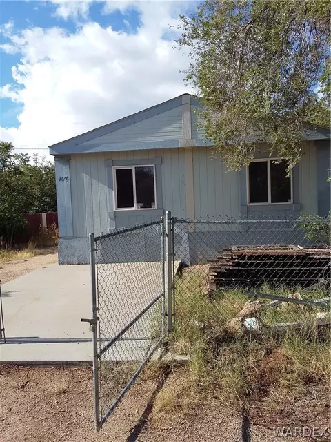 3626 E Oriole Ln, Kingman, AZ 86409 photo 2