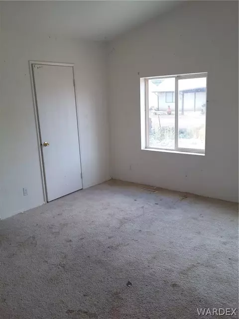 3626 E Oriole Ln, Kingman, AZ 86409 photo 8