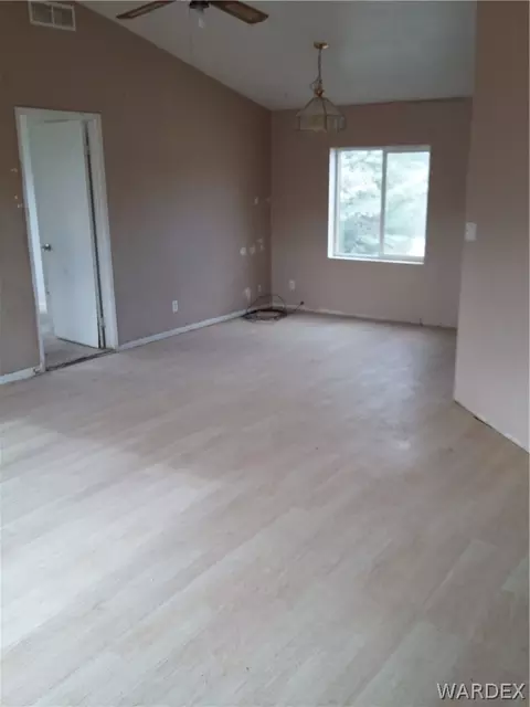 3626 E Oriole Ln, Kingman, AZ 86409 photo 4