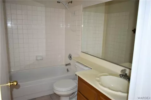 2180 Highlpointe Dr #103, Laughlin, NV 89029 photo 17