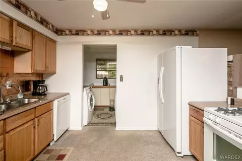 3147 E Mcvicar Ave, Kingman, AZ 86409 photo 14