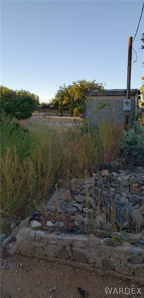 3206 E Snavely Ave, Kingman, AZ 86409 photo 3