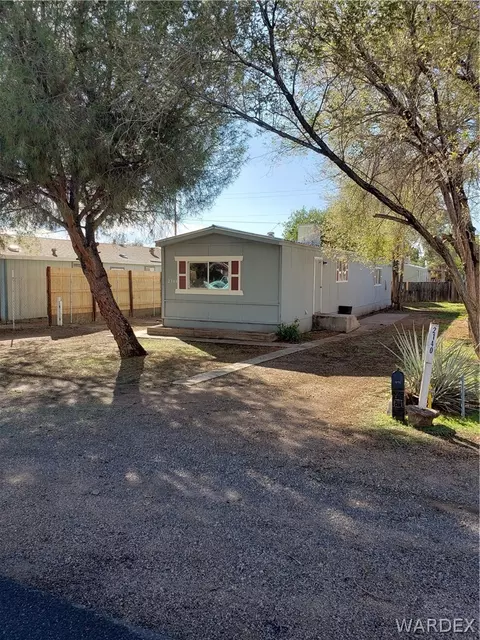 2140 E Snavely Ave, Kingman, AZ 86409 photo 6