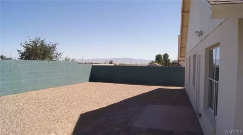 935 Mountain View Dr, Kingman, AZ 86409 photo 19