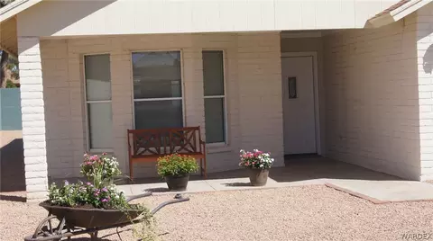 935 Mountain View Dr, Kingman, AZ 86409 photo 9