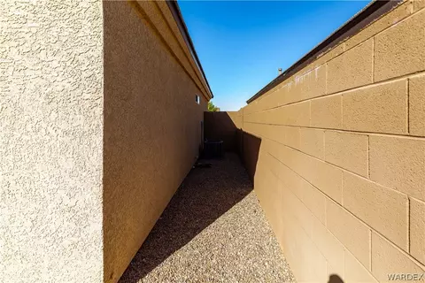 3976 E Mcvicar Ave, Kingman, AZ 86409 photo 17