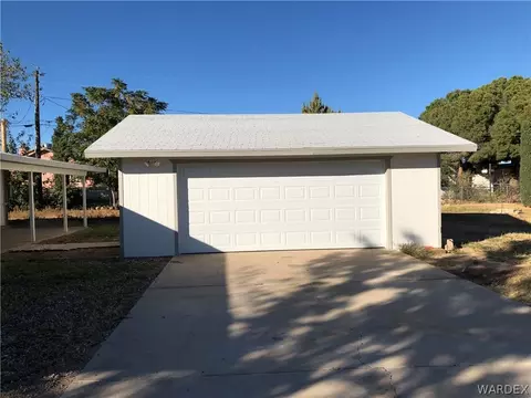 1045 E Huffman Way, Kingman, AZ 86409 photo 7