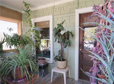 112 E Spring St, Kingman, AZ 86401 photo 2