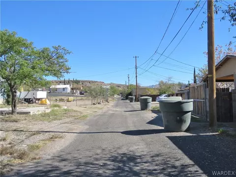 112 E Spring St, Kingman, AZ 86401 photo 46